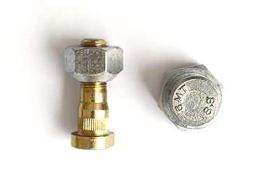 Hub Bolt